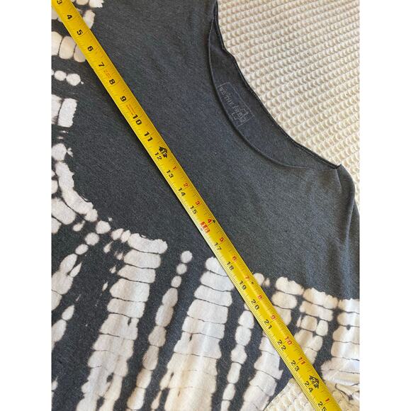 Free People We The Free 3/4 Sleeve Gray & White Tie Dye Relaxed Fit Tee Size XS - Picture 6 of 9